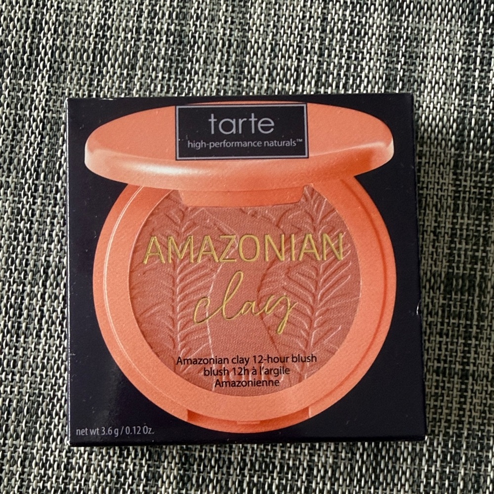 NIB tarte Amazonian Clay Blush in Captivating, a bright Peachy Coral